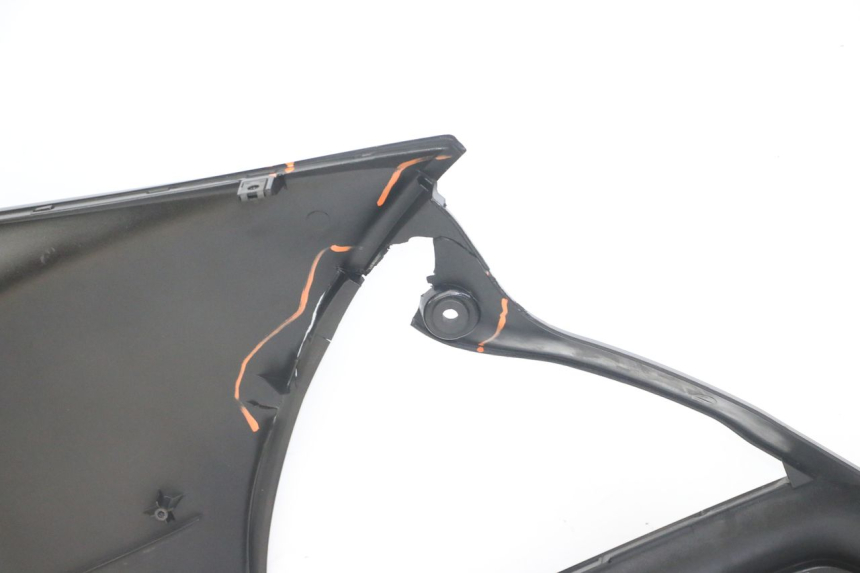 photo de CARENADO DELANTERO DERECHO HONDA NTV DEAUVILLE ABS 700 (2007 - 2016) - Marcados y referencias originales