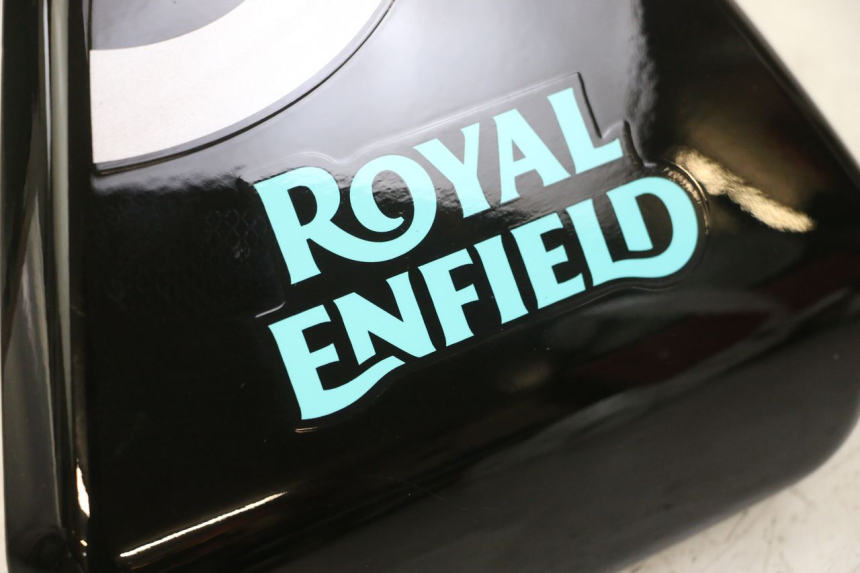 photo de CARENADO DELANTERO DERECHO ROYAL ENFIELD SCRAM 411 (2022 - 2024) - Detalle de la pieza