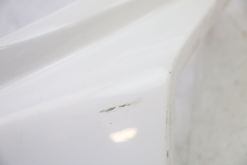 photo de CARENADO DELANTERO DERECHO PEUGEOT SATELIS 125 (2010 - 2012) - Otra perspectiva