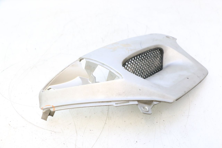 photo de FLANCO LATERAL DELANTERO DERECHO PEUGEOT SPEEDFIGHT LC 50 (1996 - 2002) - Estado de la superficie y material
