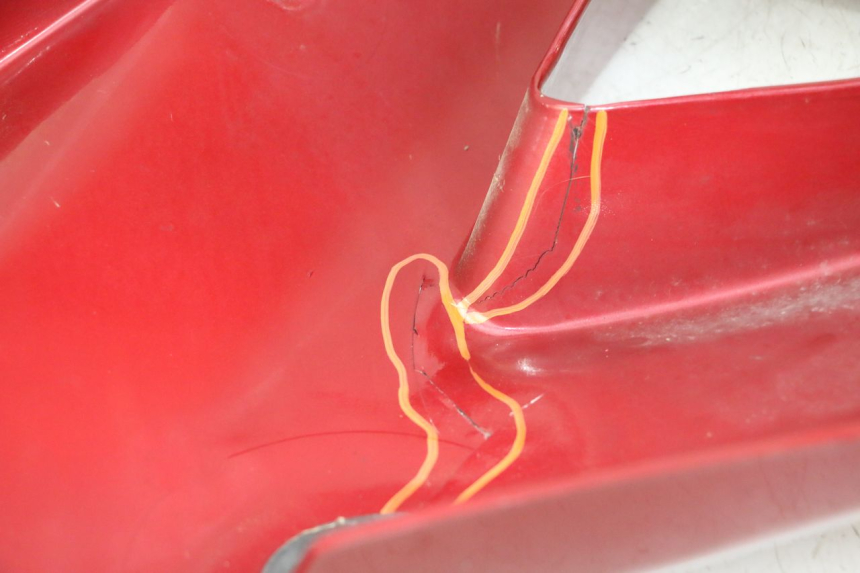 photo de CARENADO DELANTERO DERECHO TRIUMPH SPRINT 900 (1995 - 1998) - Zoom estado de uso