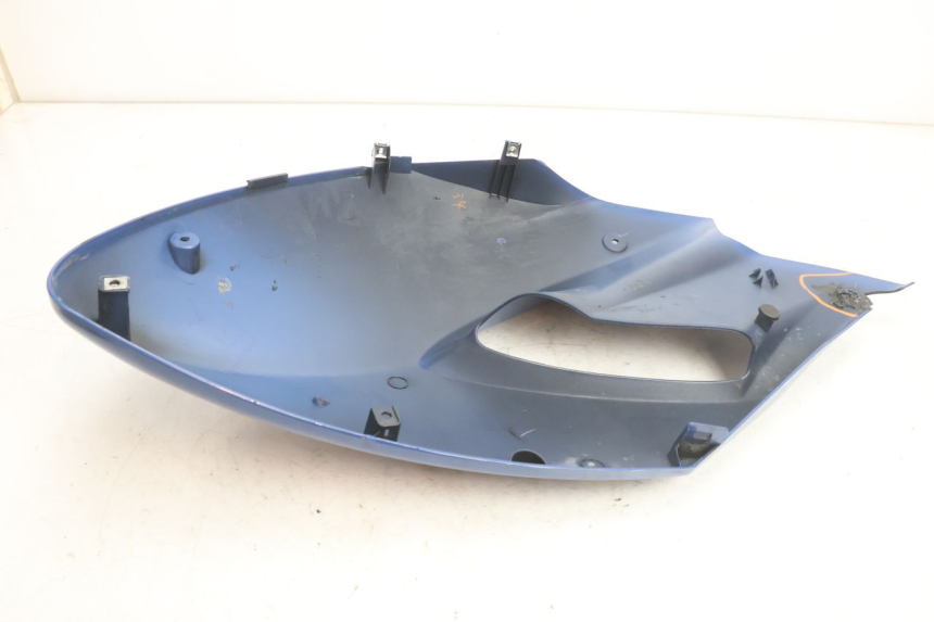 photo de FLANCO LATERAL DELANTERO DERECHO YAMAHA TDM ABS 900 (2002 - 2014) - Detalles de los puntos de fijación