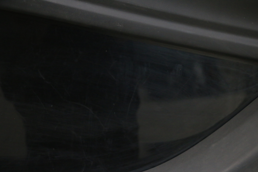 photo de CARENADO DELANTERO DERECHO RENAULT TWIZY 45 (2012 - 2019) - Foto de producto adicional