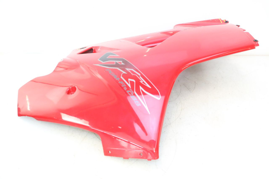 photo de CARENADO DELANTERO DERECHO HONDA VFR FI RC46 800 (1998 - 2001) - Estado de la superficie y material