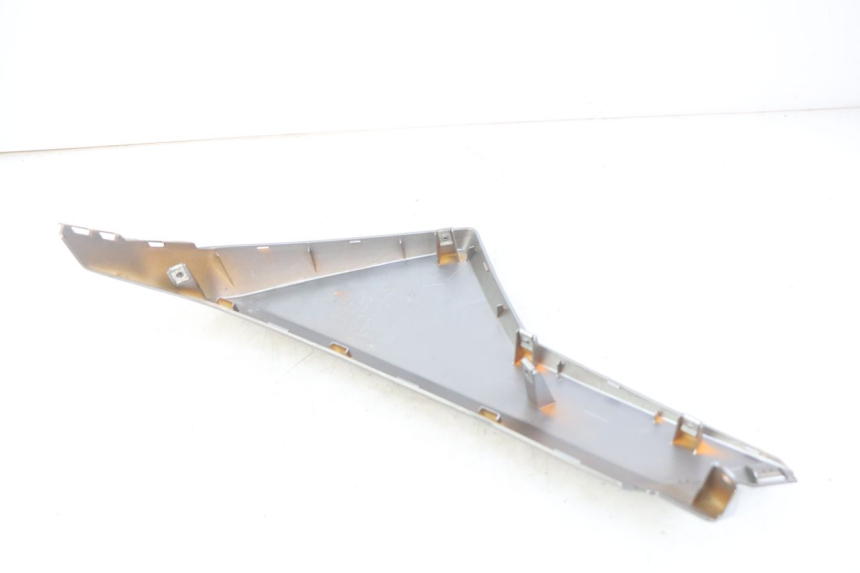 photo de FLANCO LATERAL DELANTERO DERECHO HONDA VISION NSC R 50 (2013 - 2015) - Otra perspectiva