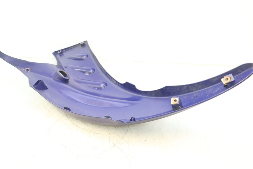 photo de CARENADO DELANTERO DERECHO YAMAHA WAVE RUNNER GP R 1200 (2000 - 2003) - Detalle de la pieza