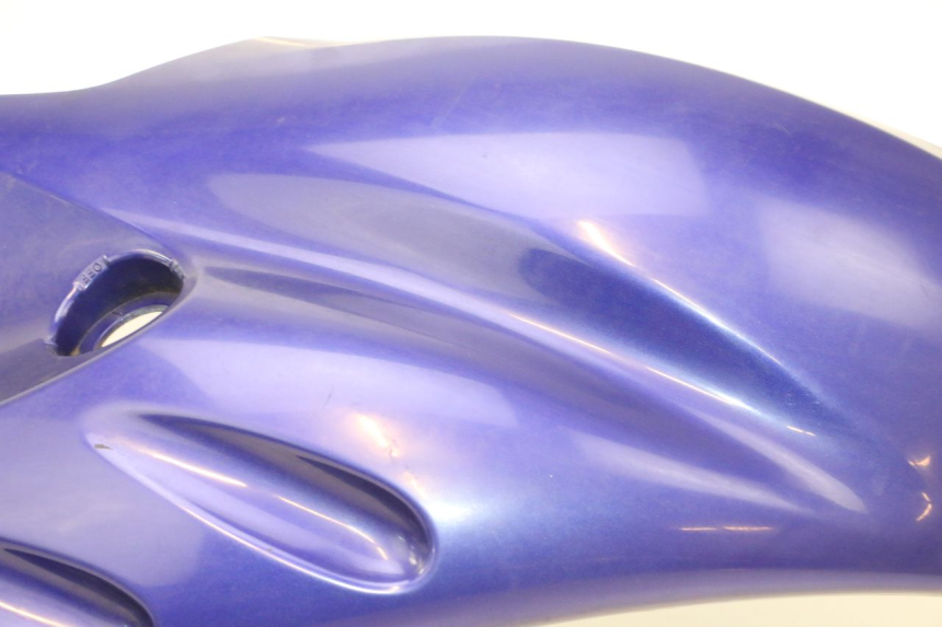 photo de CARENADO DELANTERO DERECHO YAMAHA WAVE RUNNER GP R 1200 (2000 - 2003) - Zoom sobre los componentes