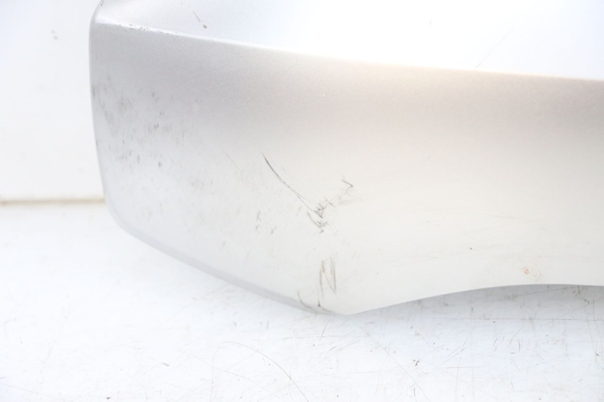 photo de FLANCO LATERAL DELANTERO DERECHO YAMAHA XMAX X-MAX ABS 125 (2017 - 2020) - Foto de producto adicional