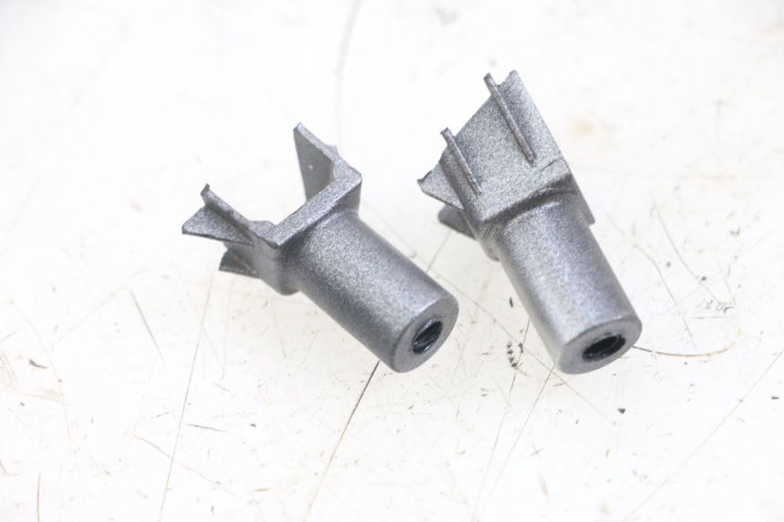 photo de FLANCO LATERAL DELANTERO DERECHO YAMAHA XMAX X-MAX ABS 125 (2017 - 2020) - Otra perspectiva