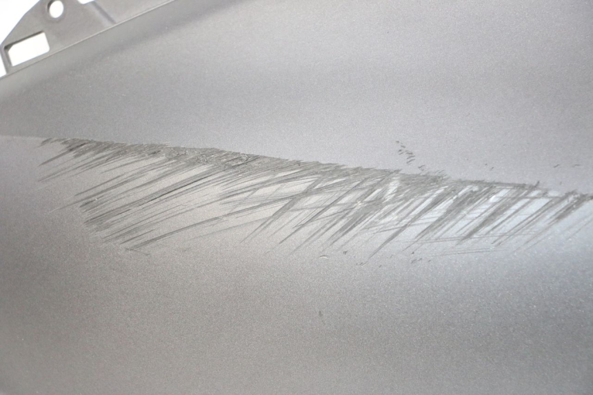 photo de CARENADO DELANTERO DERECHO YAMAHA XMAX X-MAX 125 (2021 - 2025) - Características distintivas