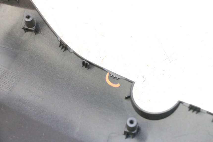 photo de CARENADO DELANTERO DERECHO YAMAHA XMAX X-MAX 125 (2021 - 2025) - Vista general del producto