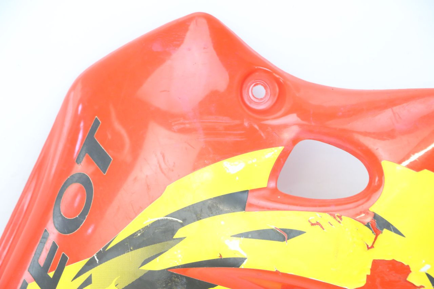 photo de FLANCO LATERAL DELANTERO DERECHO PEUGEOT XP6 50 (1997 - 2003) - Estado de la superficie y material