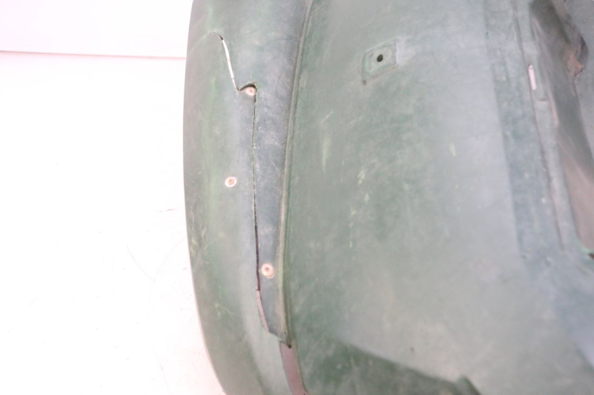 photo de CARENADO DELANTERO DERECHO YAMAHA YFM GRIZZLY 550 (2008 - 2015) - Primer plano de alta resolución