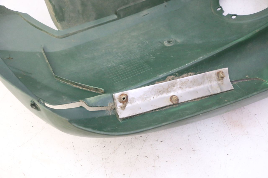 photo de CARENADO DELANTERO DERECHO YAMAHA YFM GRIZZLY 550 (2008 - 2015) - Primer plano técnico