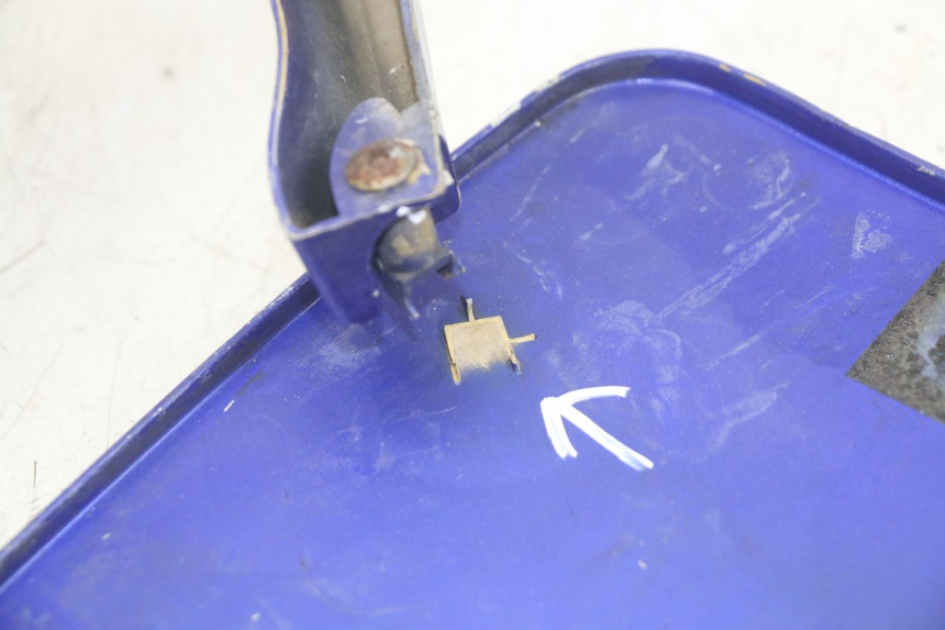 photo de FLANCO LATERAL DELANTERO DERECHO YAMAHA YZF R1 1000 (2007 - 2008) - Otra perspectiva