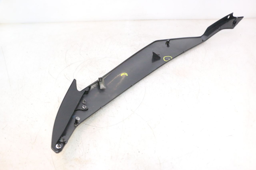 photo de CARENADO DELANTERO DERECHO YAMAHA YZF R6 600 (2008 - 2009) - Otra vista del artículo