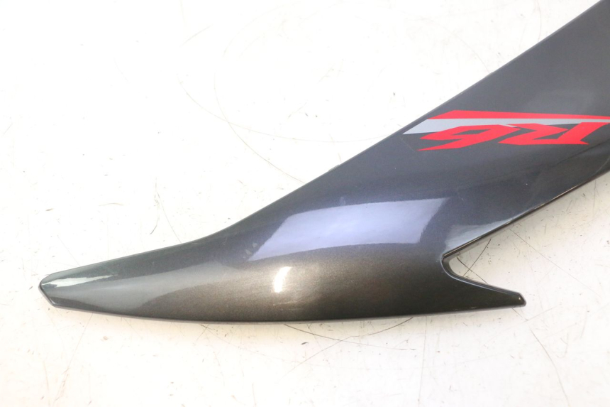 photo de CARENADO DELANTERO DERECHO YAMAHA YZF R6 600 (2008 - 2009) - Características distintivas