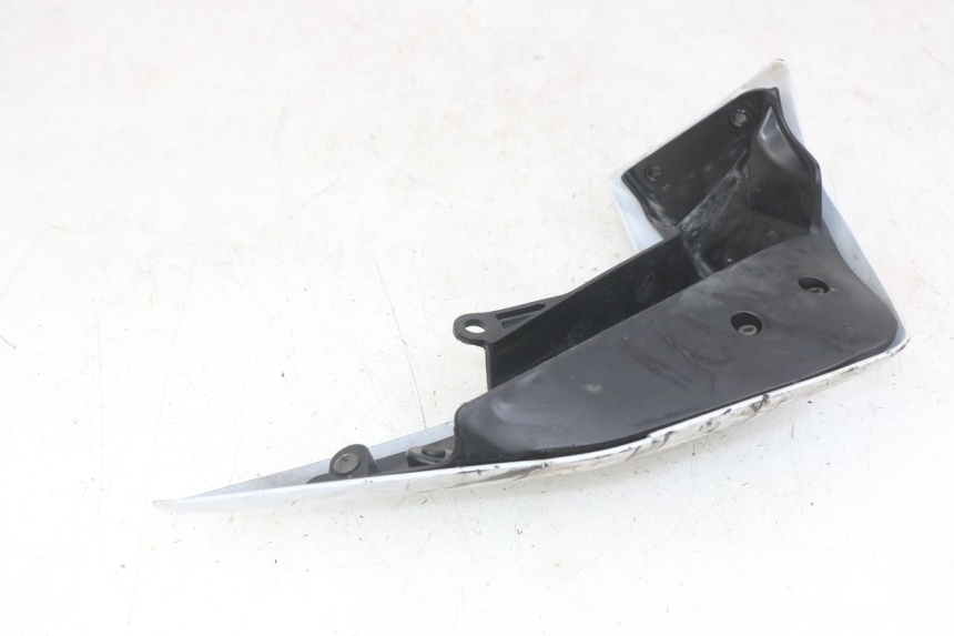 photo de FLANCO LATERAL DELANTERO DERECHO KAWASAKI Z 750 (2007 - 2013) - Zoom estado de uso