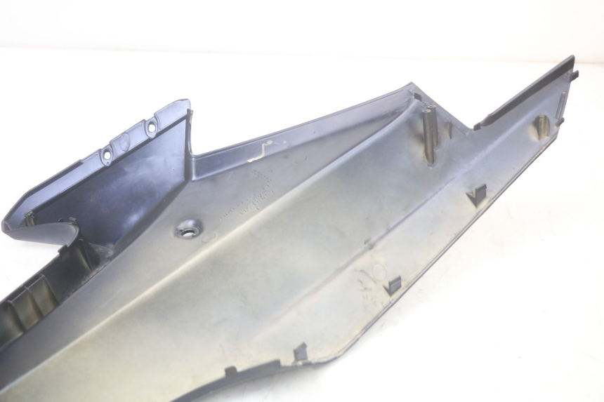 photo de FLANCO LATERAL DELANTERO IZQUIERDO QUADRO 3D S 350 (2013 - 2018) - Estado de la superficie y material