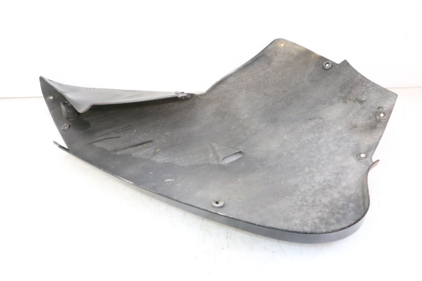 photo de CARENADO DELANTERO IZQUIERDO APRILIA RS 50 (1999 - 2005) - Zoom estado de uso