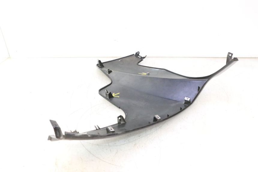 photo de CARENADO DELANTERO IZQUIERDO APRILIA ATLANTIC S 125 (2010 - 2013) - Otra vista del artículo