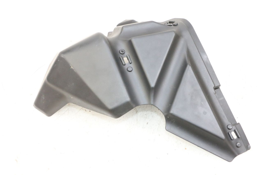 photo de CARENADO DELANTERO IZQUIERDO MAG POWER BOMBERS 4T 50 (2016 - 2026) - Primer plano técnico