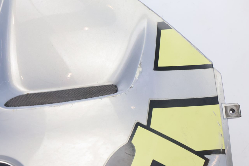 photo de FLANCO LATERAL DELANTERO IZQUIERDO BMW C1 125 (2000 - 2003) - Primer plano técnico