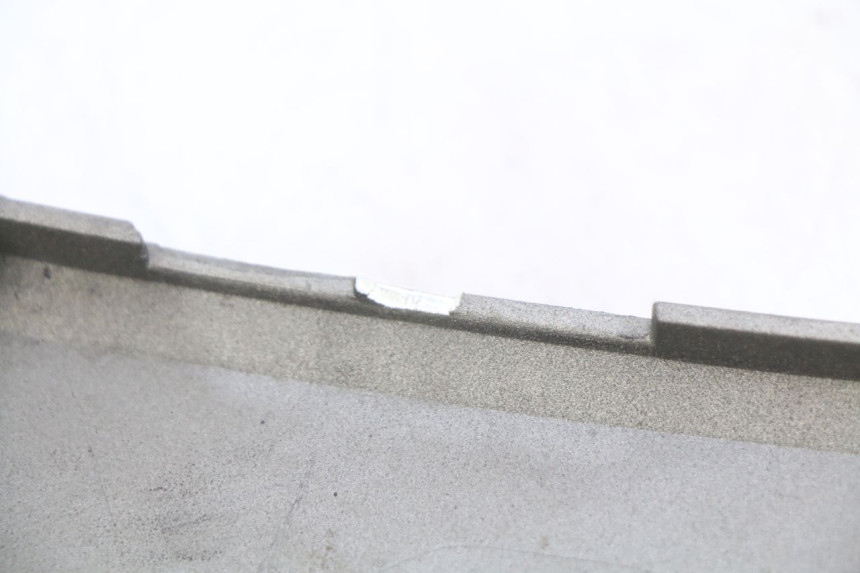 photo de FLANCO LATERAL DELANTERO IZQUIERDO PEUGEOT CITYSTAR 125 (2011 - 2017) - Primer plano técnico