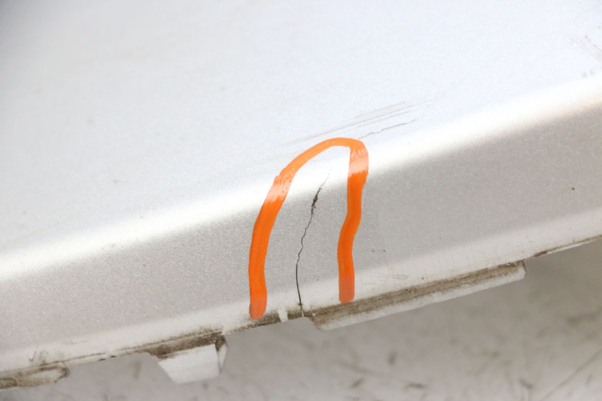 photo de CARENADO DELANTERO IZQUIERDO PEUGEOT CITYSTAR 50 (2013 - 2017) - Estado de la superficie y material