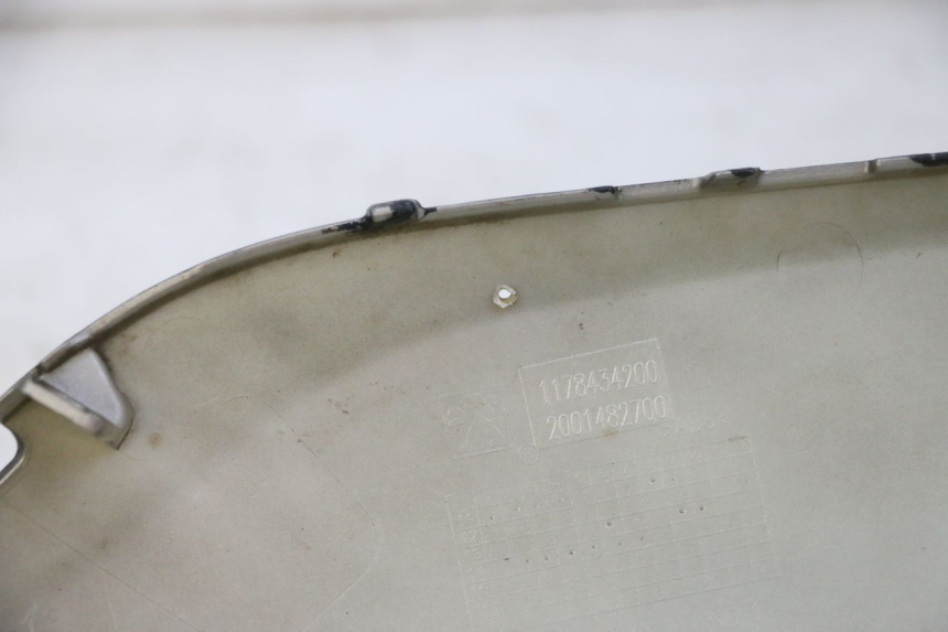 photo de CARENADO DELANTERO IZQUIERDO PEUGEOT CITYSTAR 50 (2013 - 2017) - Zoom estado de uso