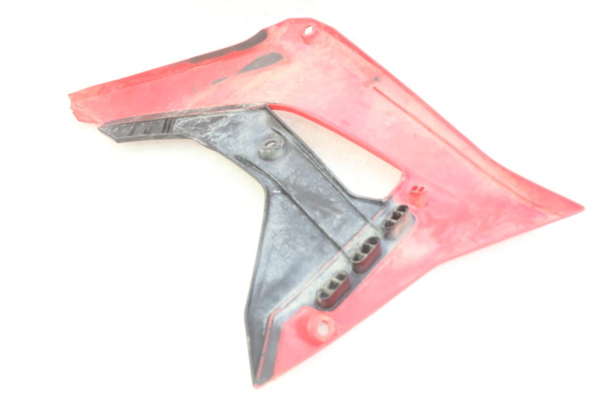 photo de FLANCO LATERAL DELANTERO IZQUIERDO HONDA CRF CR-F RX 450 (2017 - 2021) - Primer plano técnico