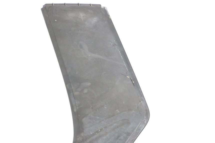 photo de Panel lateral delantero izquierdo KYMCO DINK STREET ABS 125 (2011 - 2018) - Características distintivas