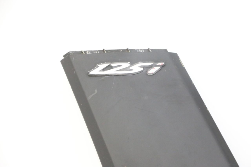 photo de CARENADO DELANTERO IZQUIERDO KYMCO DINK STREET 125 (2009 - 2014) - Primer plano de alta resolución