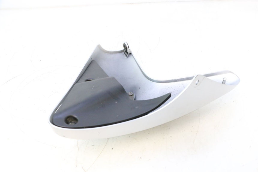 photo de CARENADO DELANTERO IZQUIERDO KAWASAKI ER-6 ER6 N 650 (2005 - 2009) - Detalles de los puntos de fijación