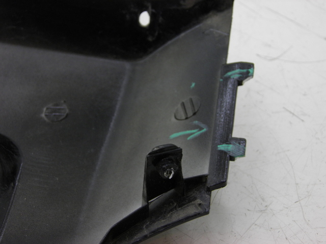 photo de CARENADO DELANTERO IZQUIERDO EUROCKA MATADOR 4T 50 (2010 - 2016) - Zoom estado de uso