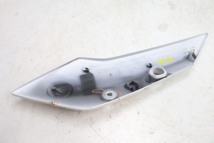 photo de CARENADO DELANTERO IZQUIERDO YAMAHA FZ8 800 (2010 - 2016) - Estado de la superficie y material