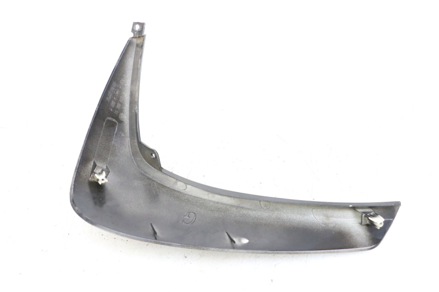 photo de Panel lateral delantero izquierdo PEUGEOT GEOPOLIS RS 125 (2007 - 2009) - Detalle de la pieza