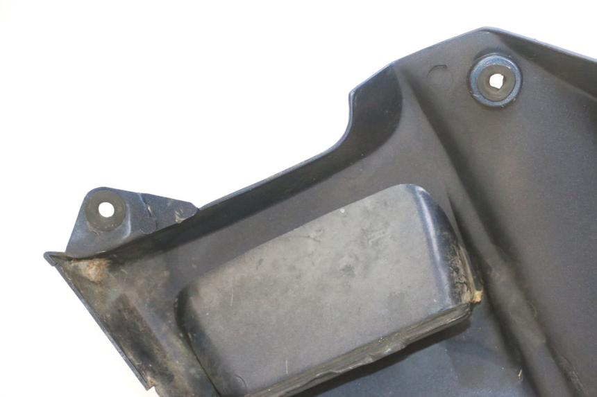 photo de CARENADO DELANTERO IZQUIERDO KAWASAKI GPX R WARBIRD 600 (1988 - 1993) - Características distintivas