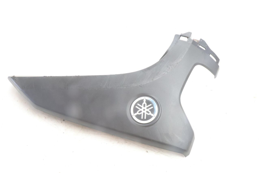 photo de CARENADO LATERAL DELANTERO IZQUIERDO INFERIOR YAMAHA N-MAX NMAX 125 (2021 - 2024) - Vista general del producto