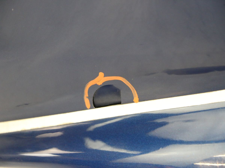 photo de CARENADO DELANTERO IZQUIERDO KAWASAKI ZR7 ZR-7 S 750 (1999 - 2004) - Enfoque en la estructura