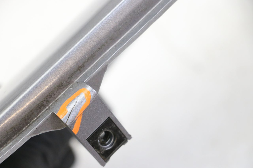 photo de CARENADO DELANTERO IZQUIERDO KYMCO X-TOWN XTOWN 125 (2016 - 2021) - Otra vista del artículo