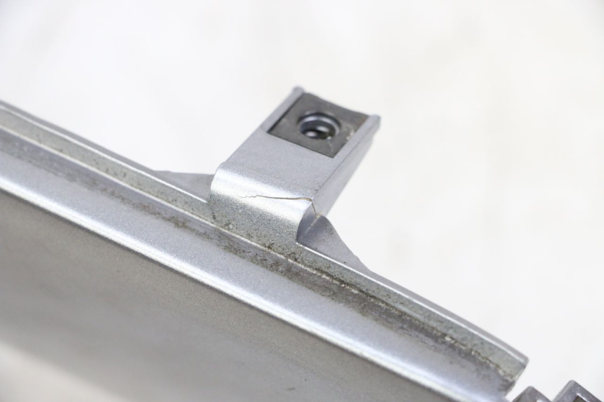 photo de CARENADO DELANTERO IZQUIERDO KYMCO X-TOWN XTOWN 125 (2016 - 2021) - Zoom sobre los componentes