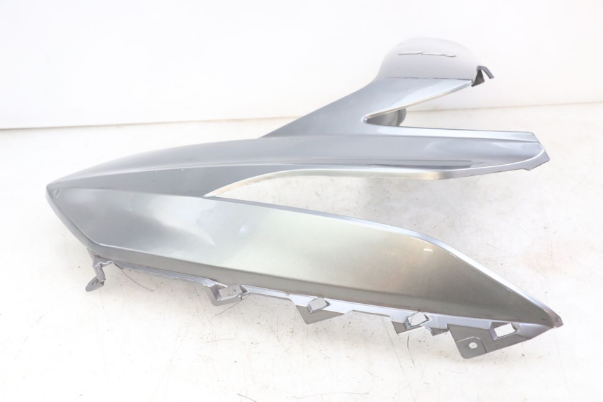 photo de CARENADO DELANTERO IZQUIERDO KYMCO X-TOWN XTOWN 125 (2016 - 2021) - Enfoque en la estructura