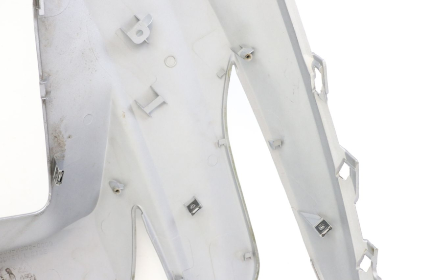 photo de CARENADO DELANTERO IZQUIERDO KYMCO X-TOWN XTOWN 125 (2016 - 2021) - Primer plano técnico