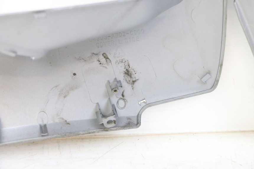 photo de CARENADO DELANTERO IZQUIERDO KYMCO X-TOWN XTOWN 125 (2016 - 2021) - Estado de la superficie y material