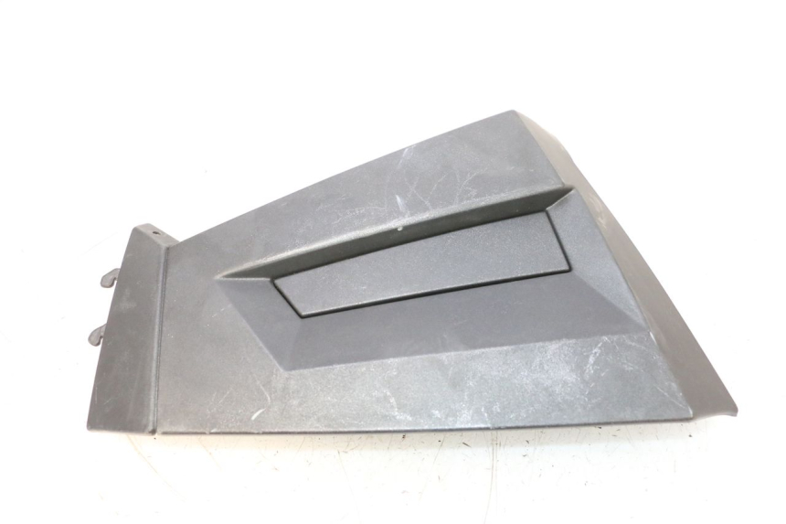 photo de CARENADO DELANTERO IZQUIERDO KEEWAY MATRIX RX9 125 (2006 - 2007) - Primer plano técnico