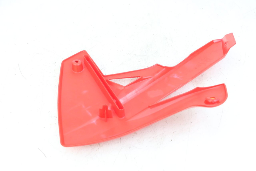 photo de CARENADO DELANTERO IZQUIERDO RIEJU MRT 50 (2018 - 2021) - Zoom estado de uso