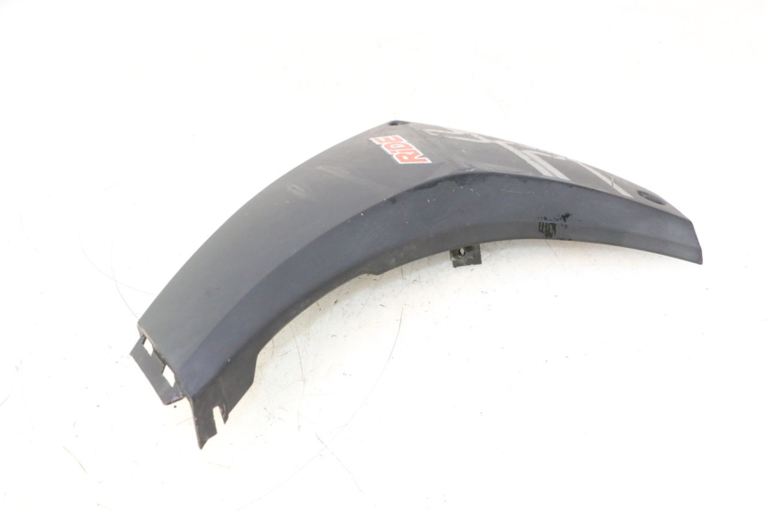 photo de CARENADO DELANTERO IZQUIERDO RIDE SLASH 2T 50 (2012 - 2014) - Detalles de los puntos de fijación