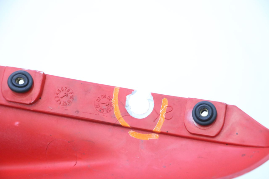 photo de CARENADO DELANTERO IZQUIERDO DUCATI SS IE DS CARENEE 1000 (2002 - 2006) - Primer plano técnico