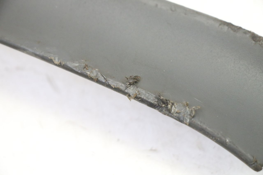 photo de CARENADO DELANTERO IZQUIERDO PIAGGIO SUPER LX 125 (2000 - 2003) - Otra perspectiva